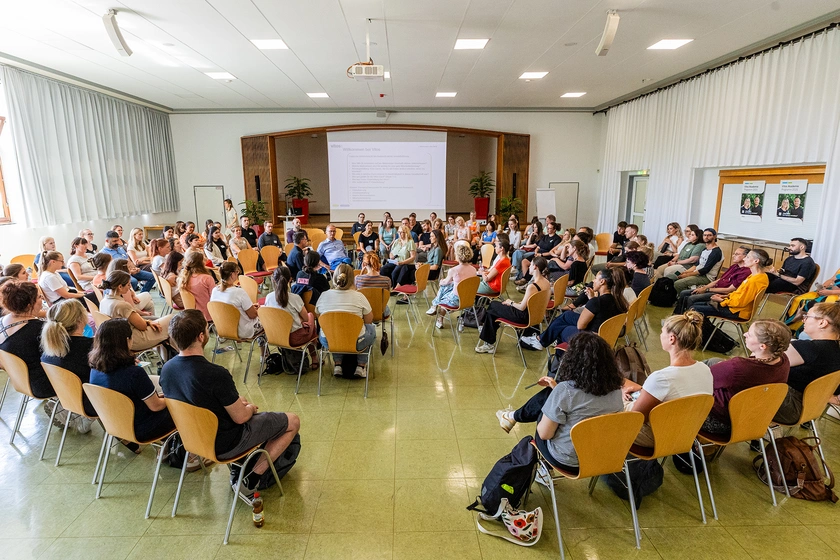 Willkommen bei Vitos: Diskussionsrunde Willkommen bei Vitos: Diskussionsrunde