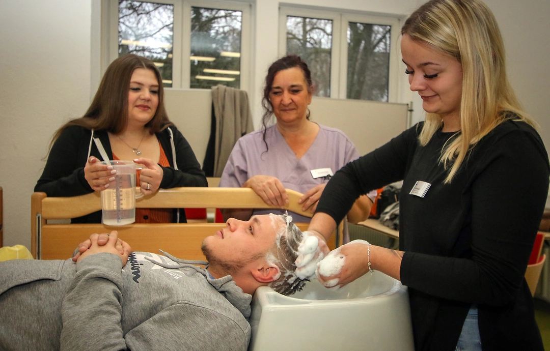Vitos Schule für Gesundheitsberufe Oberhessen Vitos Schule für Gesundheitsberufe Oberhessen