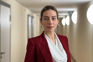 Dr. Raluca Dana Lutsch