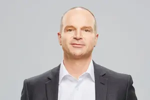 Dr. Thorsten Bracher