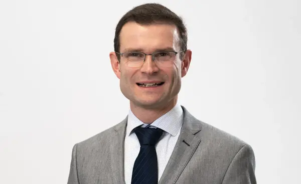 PD Dr. Florian Metzger