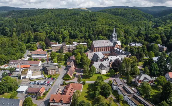 Luftaufnahme des Geländes von Vitos Haina. Luftaufnahme des Geländes von Vitos Haina.