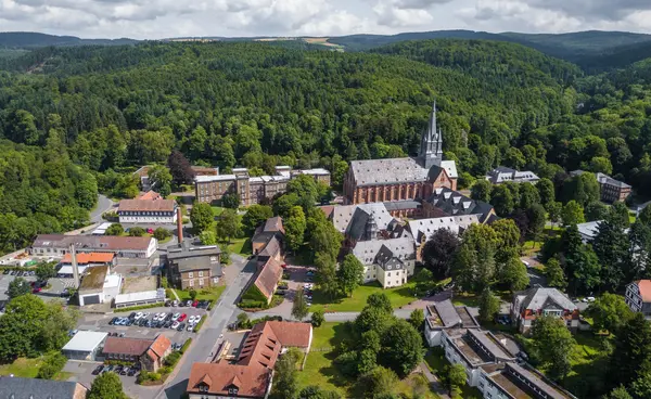 Luftaufnahme des Geländes von Vitos Haina 