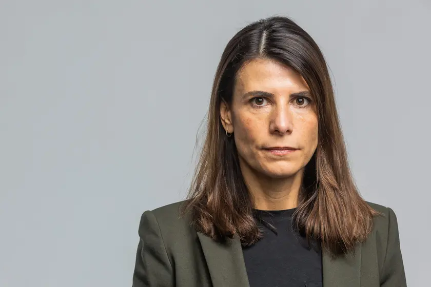 Frau mit Burn out und Depressionen nach psychosomatischer Behandlung (Schmuckbild) Frau mit Burn out und Depressionen nach psychosomatischer Behandlung (Schmuckbild)