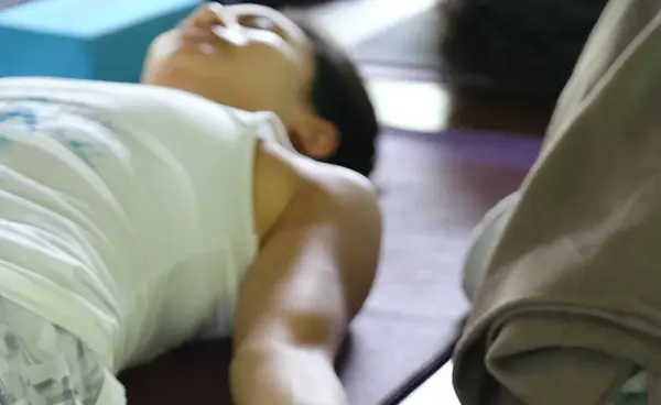 Achtsamkeitsübung Shavasana Yoga Vitos Gießen-Marburg