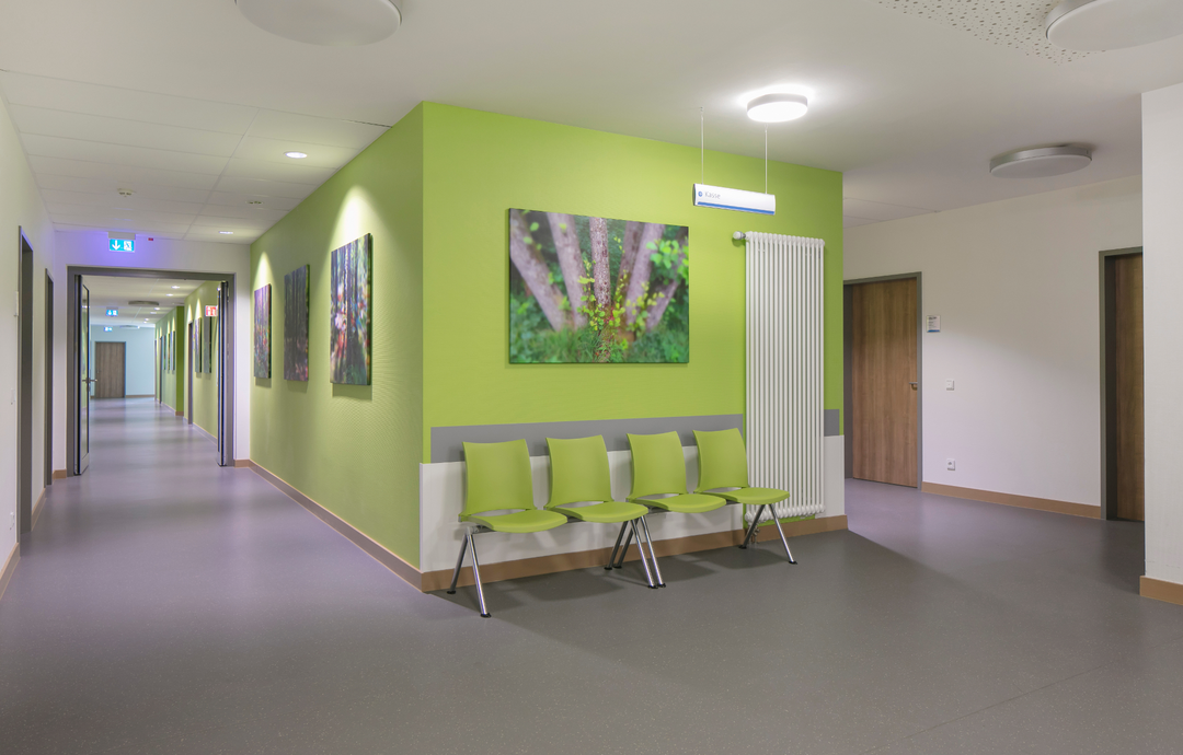 Stationsflur im Vitos Klinikum Heppenheim Stationsflur im Vitos Klinikum Heppenheim