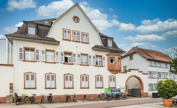 Außenansicht Tagesklinik Bensheim Außenansicht Tagesklinik Bensheim
