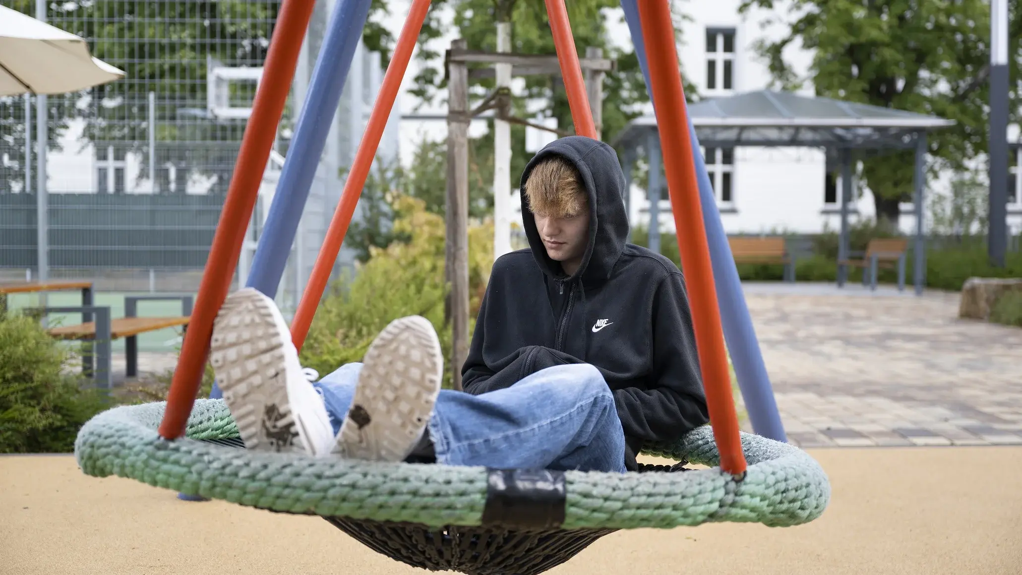 Junger Erwachsener in der Reifungskrise